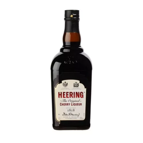 Heering Cherry likőr 0,7l 24% DRS