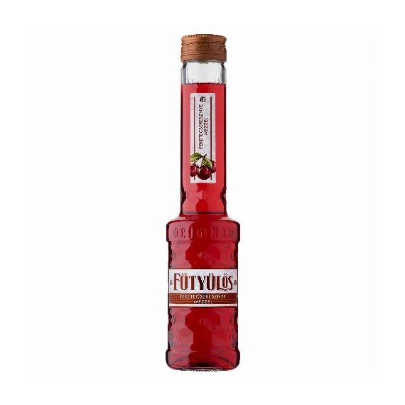 Fütyülős Meggy likőr 0,5l 24,5% DRS